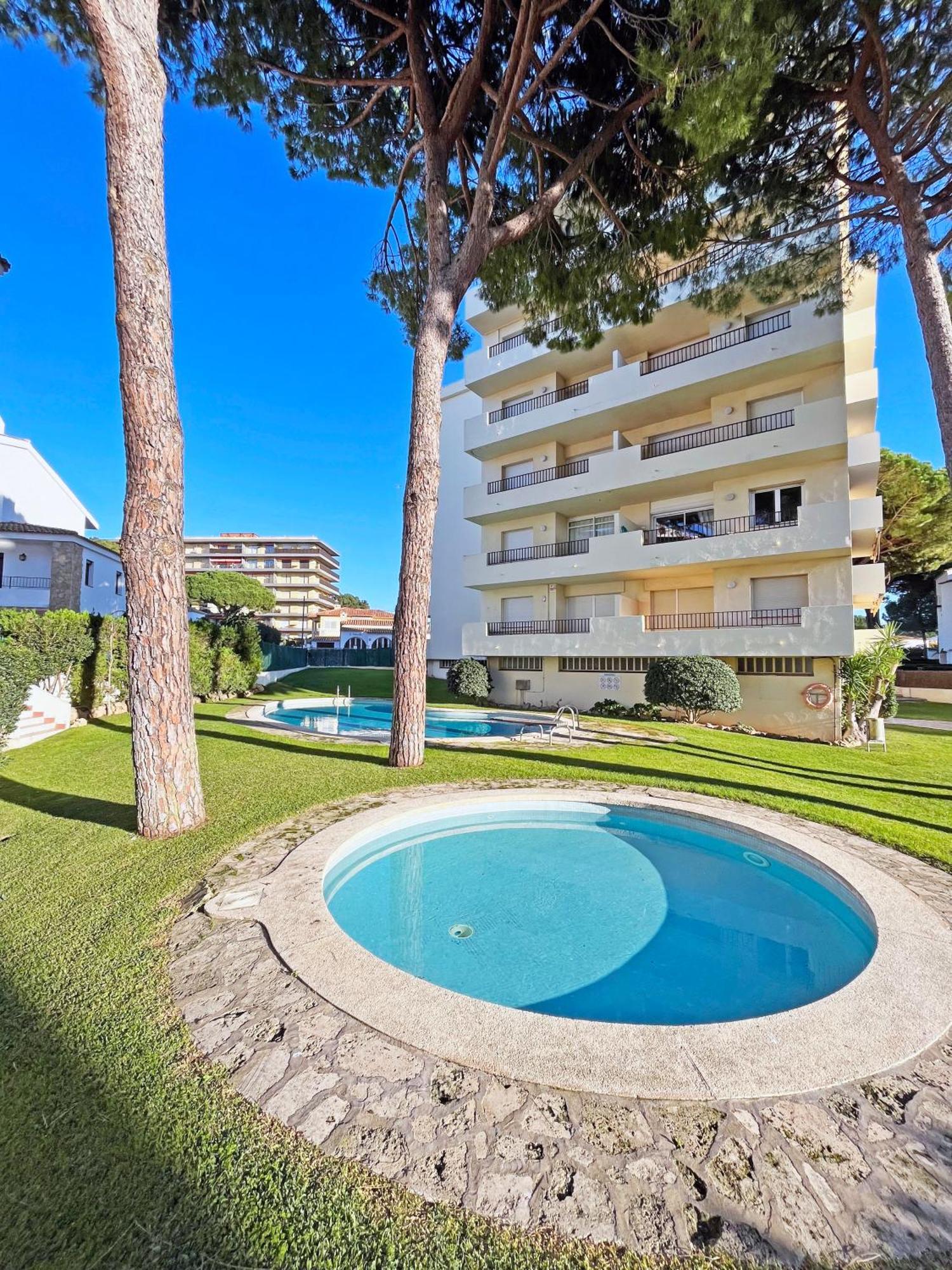Apartamento En La Escala Con Piscina Y Parking L' Escala Ngoại thất bức ảnh
